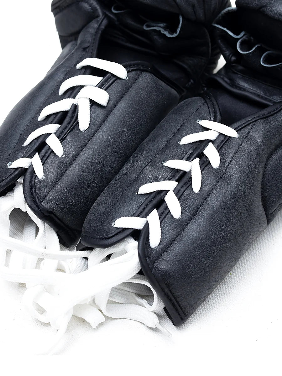 Yibuko Lace up MMA Gloves - Vintage Black