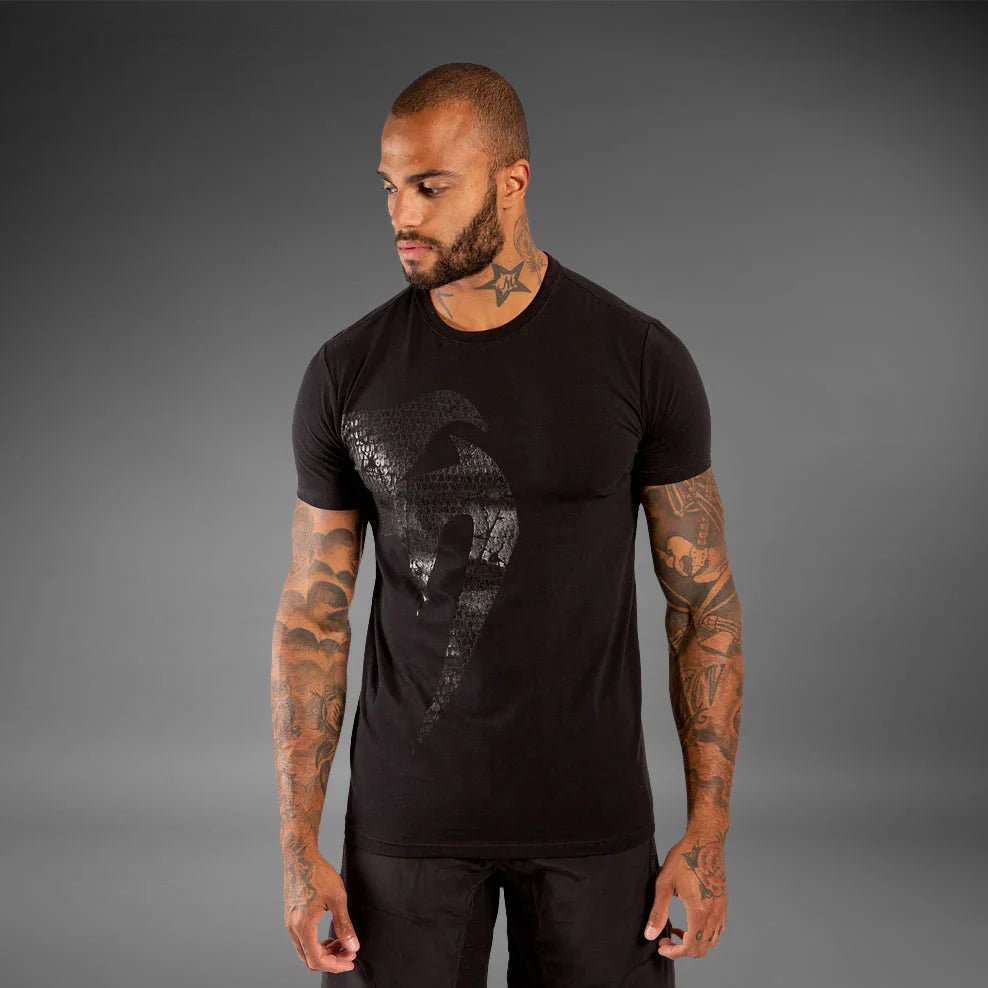 Venum Giant T-shirt - OTM Fight ShopVenum