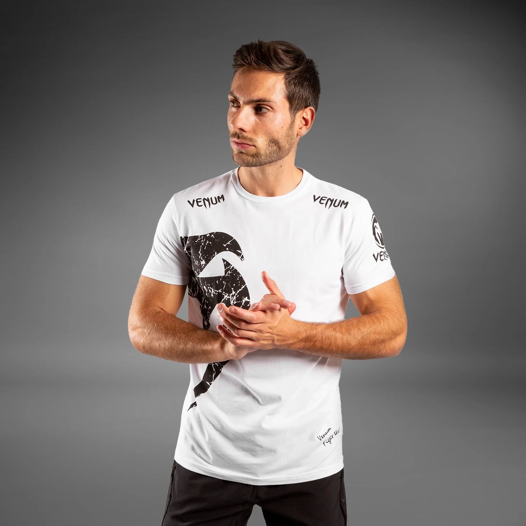 Venum Giant T-shirt - OTM Fight ShopVenum