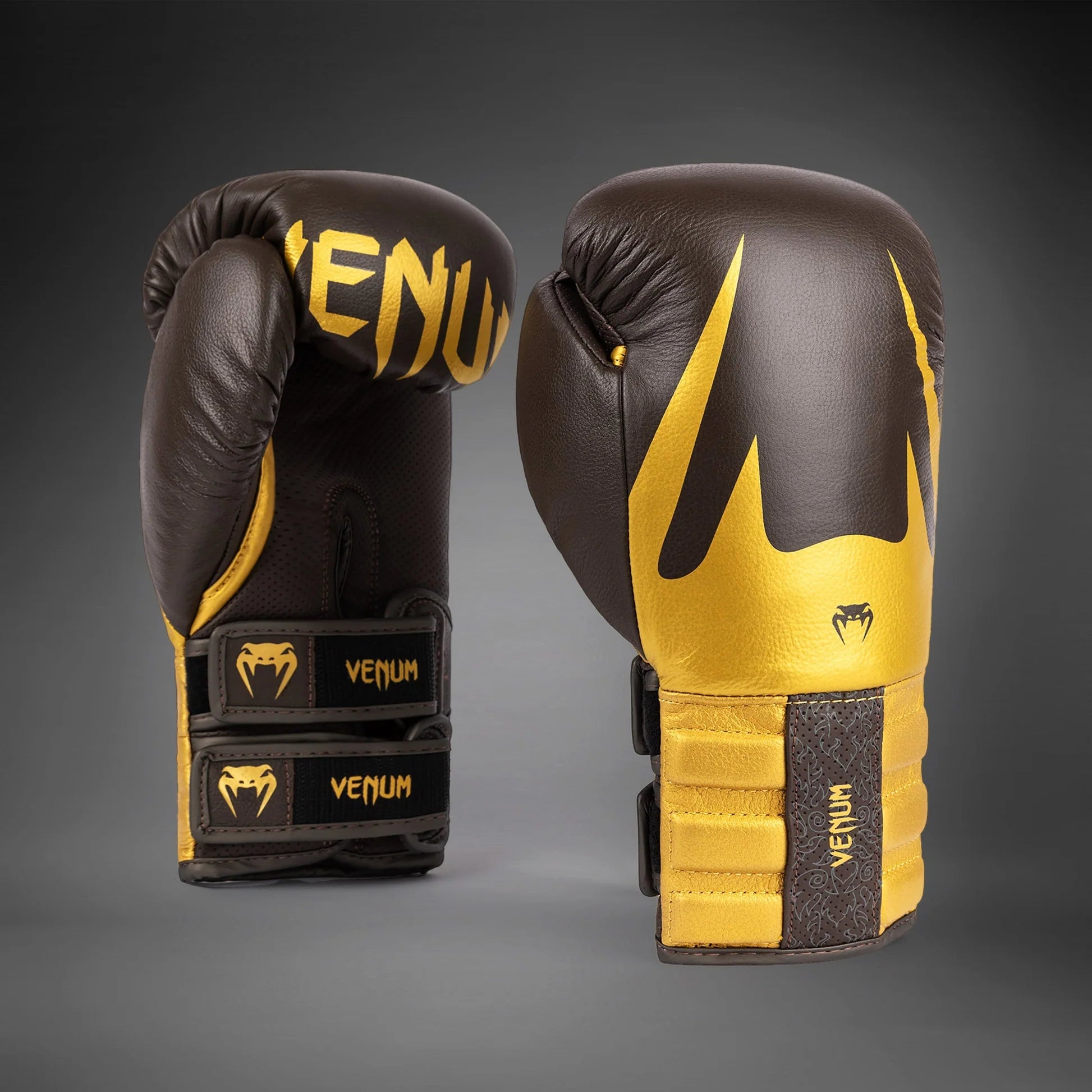 Venum Reverso Boxing Gloves - OTM Fight ShopVENUM